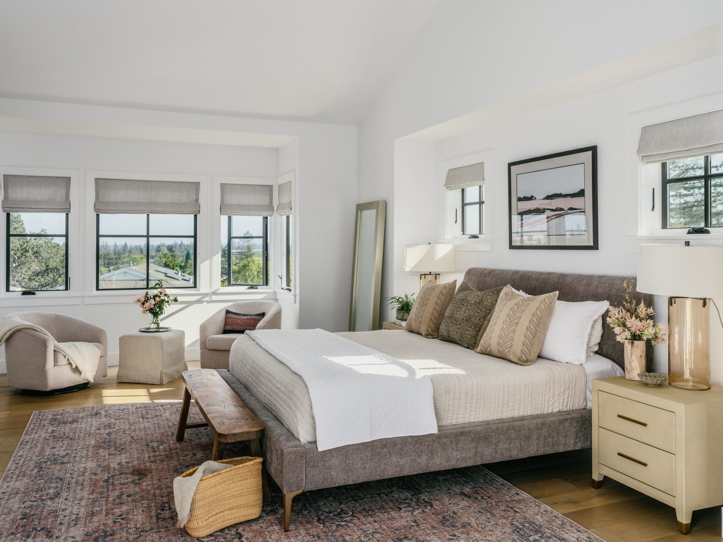 27 Airy Bedroom Design Ideas To Copy For A Light, Breezy Retreat 22 airy bedroom design