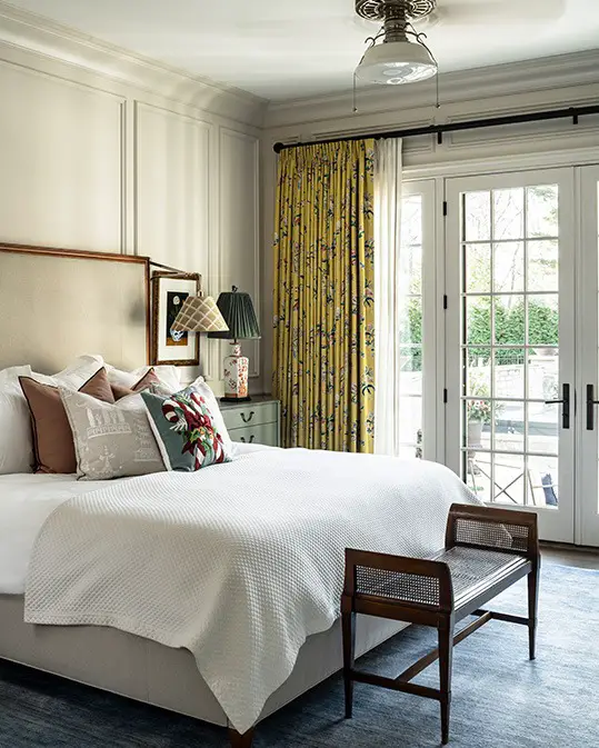 24 Dreamy Bedroom French Doors Ideas To Copy Now (With Photos) 9 bedroom french doors