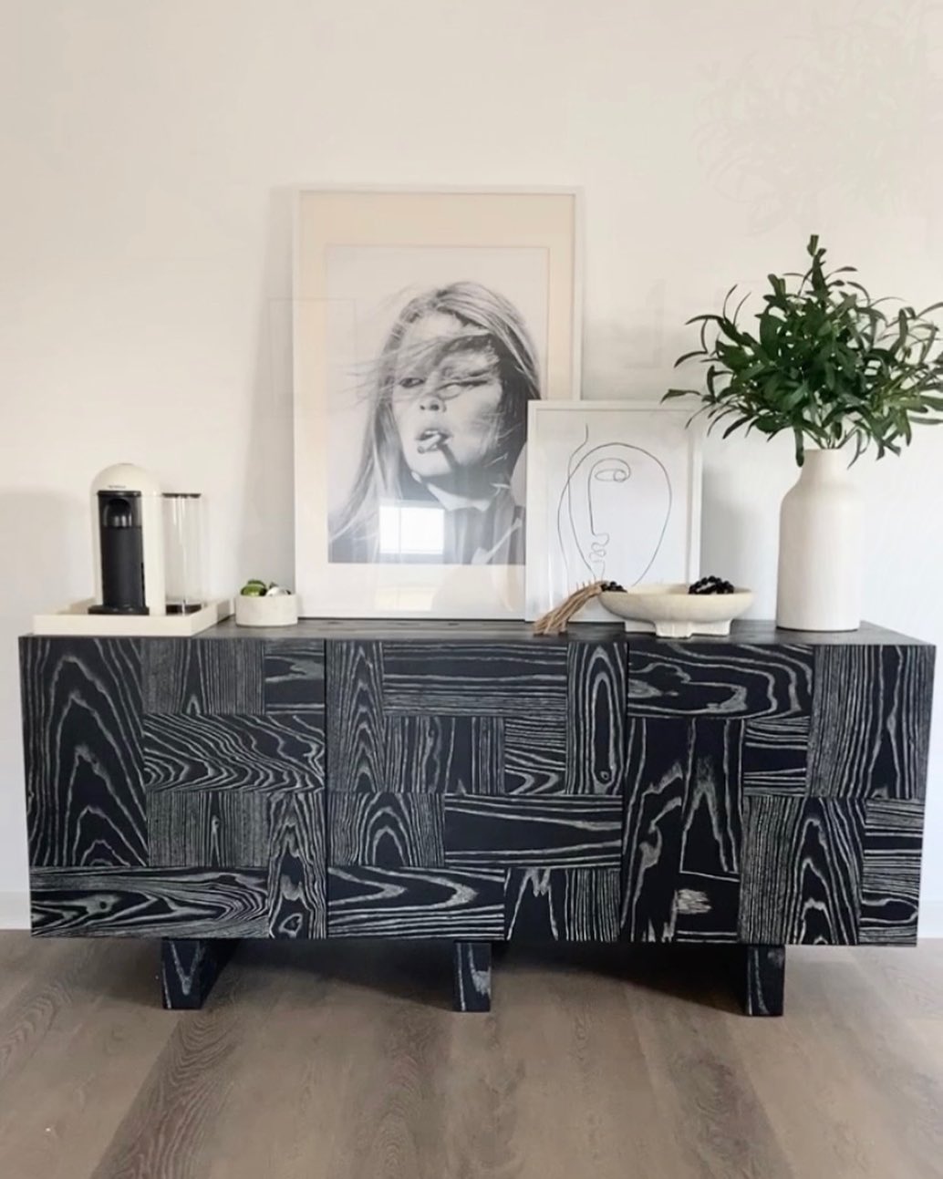 21 Bedroom Coffee Station Ideas To Create A Cozy In‑Room Café Vibe 7 bedroom coffee station