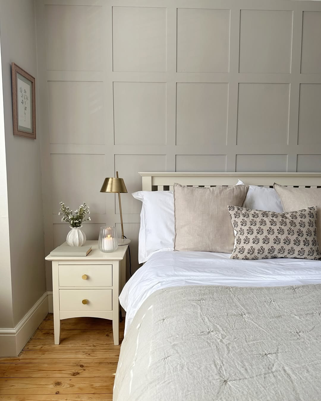 26 Cozy Bedroom Bedding Layers Ideas To Copy Now (26 Inspiring Images) 14 bedroom bedding layers