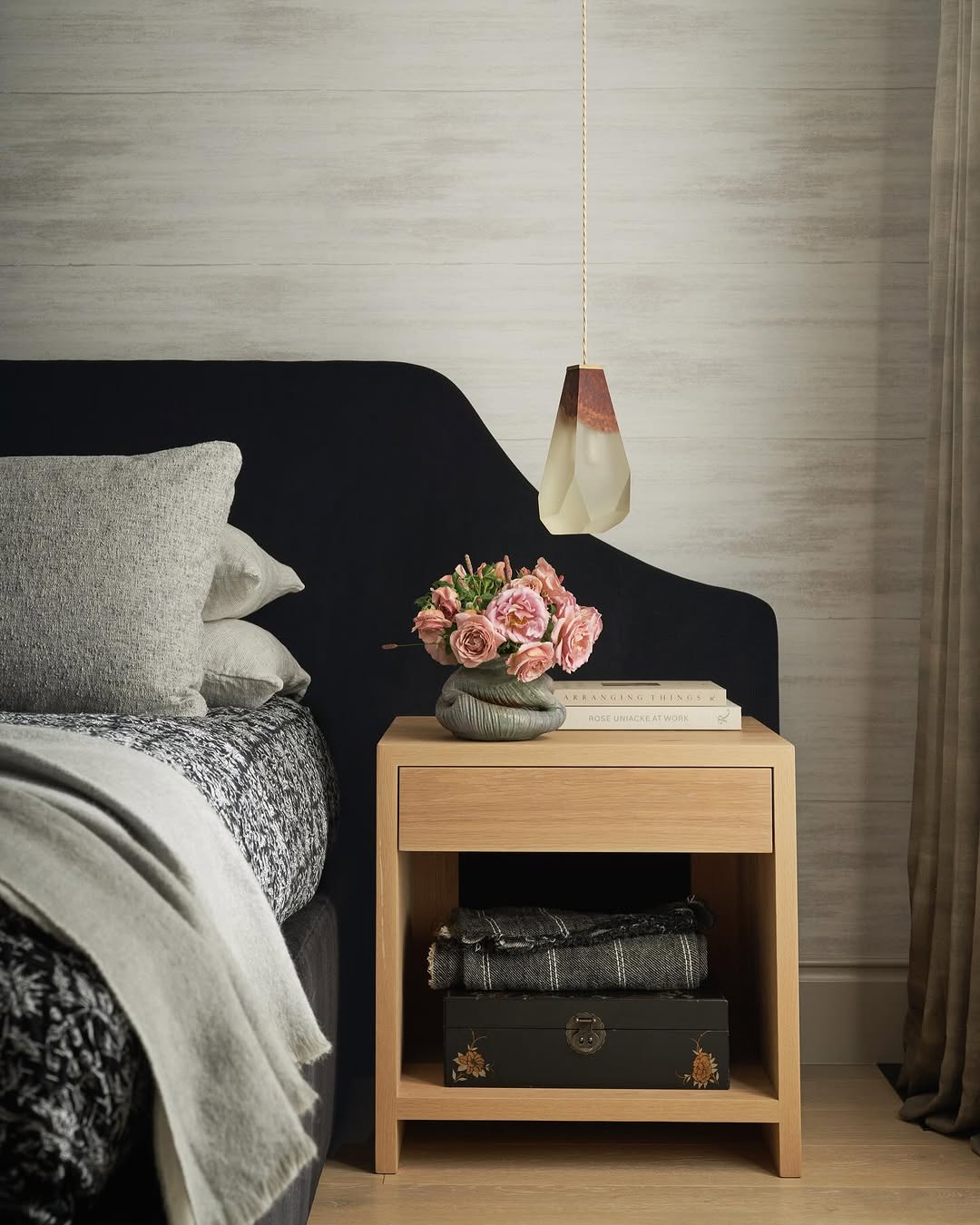 bedroom pendant lights