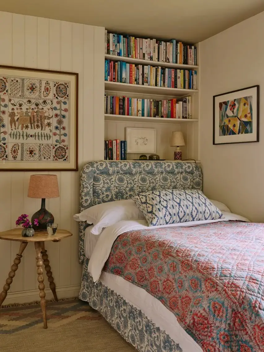 bedroom large windows