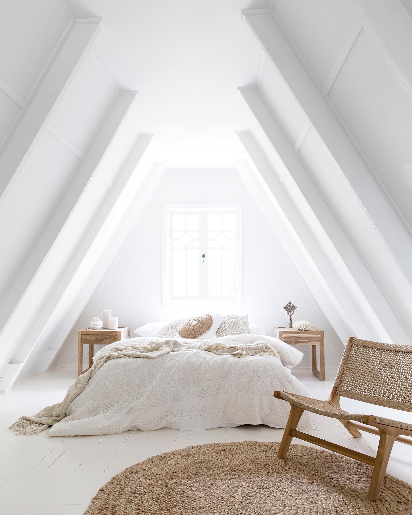 26 Stunning A Frame Bedroom Ideas That Will Make You Rethink Cozy Cabin Style 19 a frame bedroom