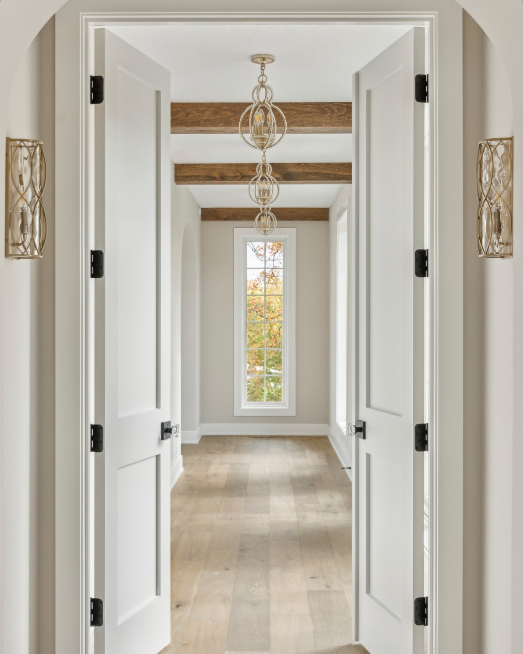 24 Dreamy Bedroom French Doors Ideas To Copy Now (With Photos) 21 bedroom french doors