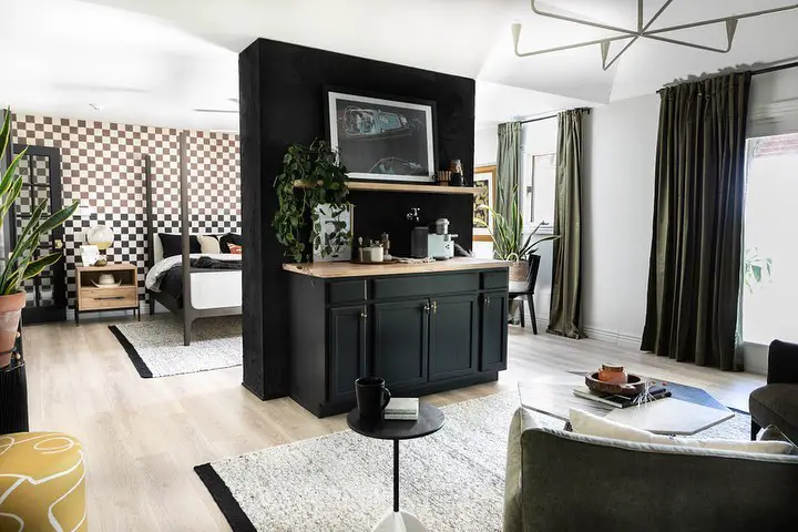 bedroom partition wall