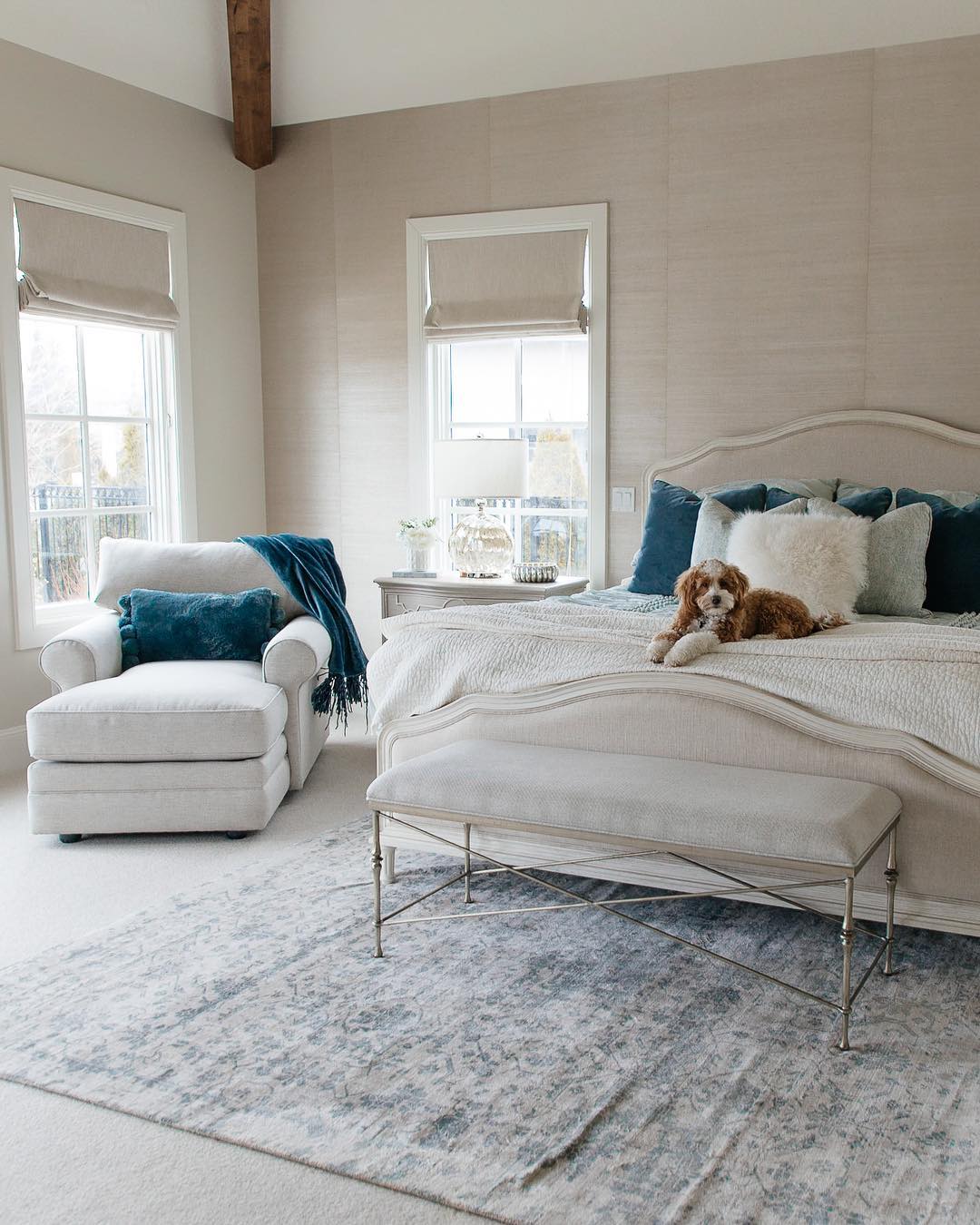 bedroom chaise lounge