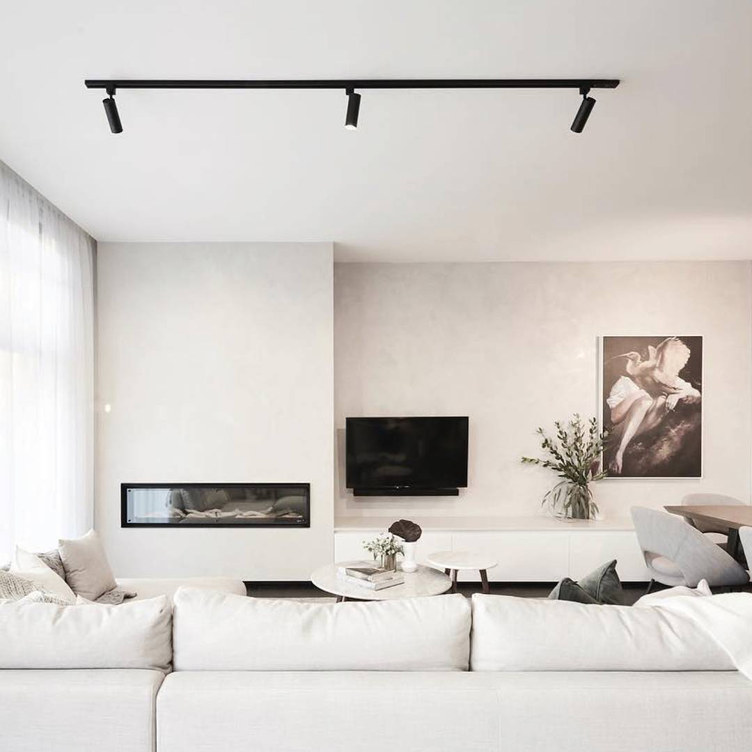 28 Bedroom Track Lighting Ideas To Brighten Your Space (With 28 Stunning Images) 2 bedroom track lighting