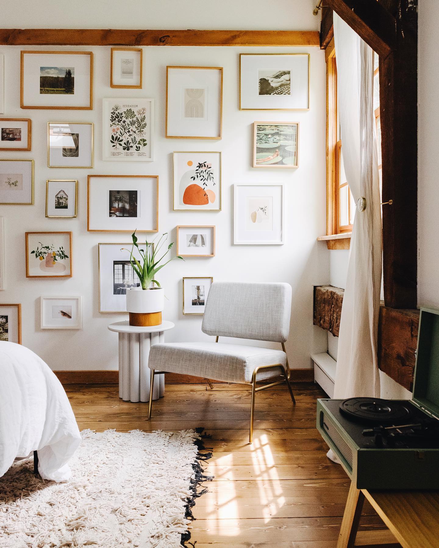 bedroom gallery wall