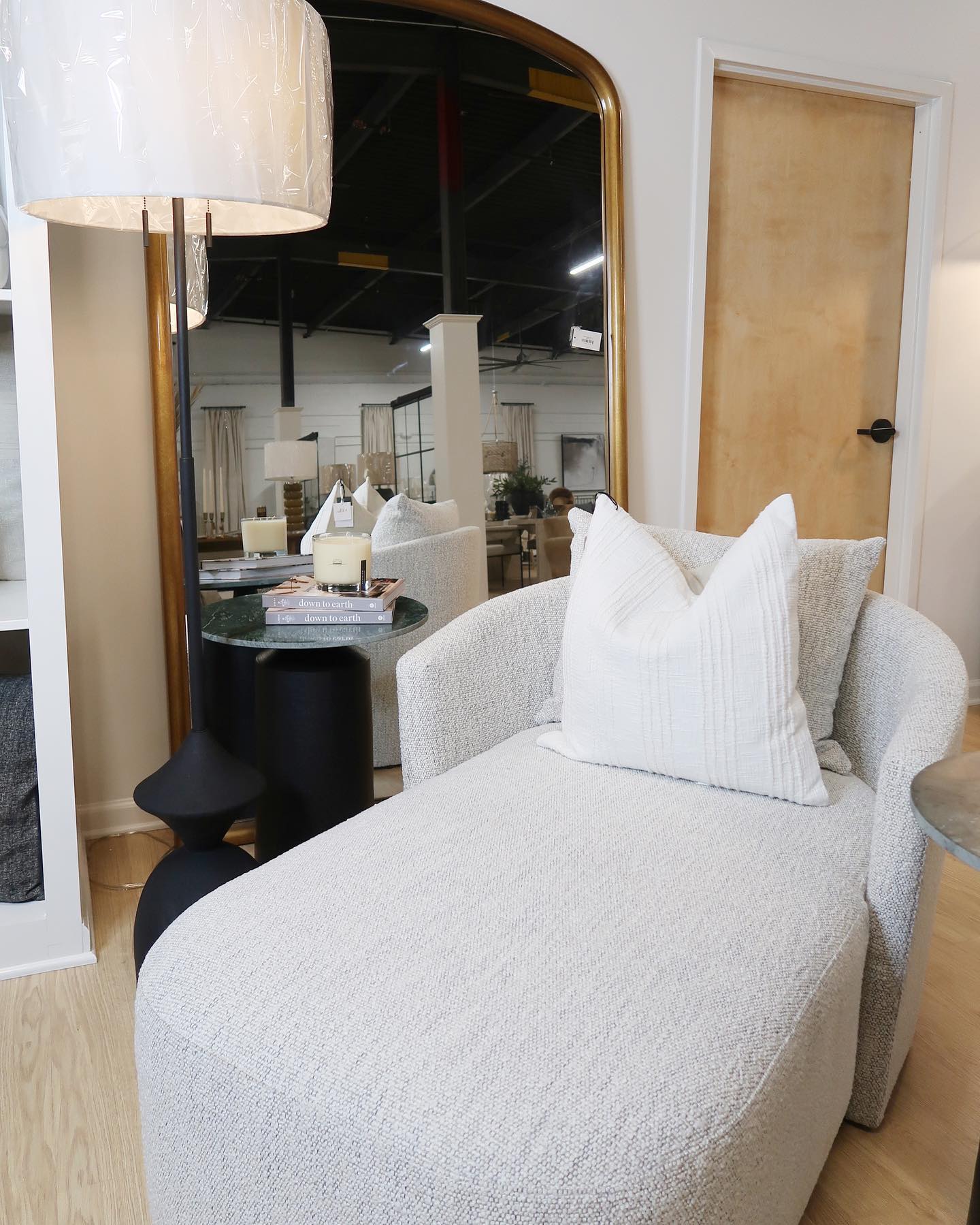 bedroom chaise lounge