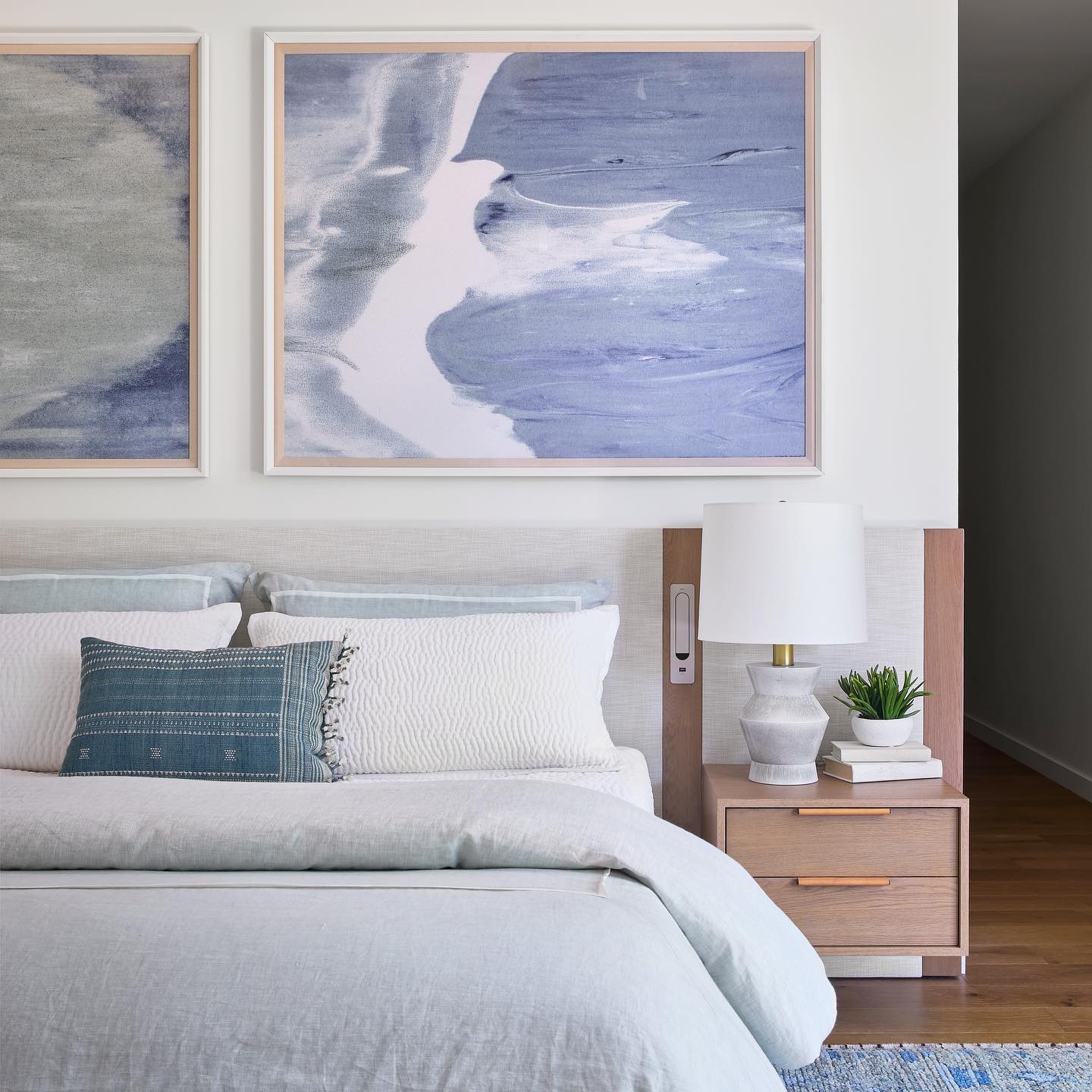 bedroom reading lights