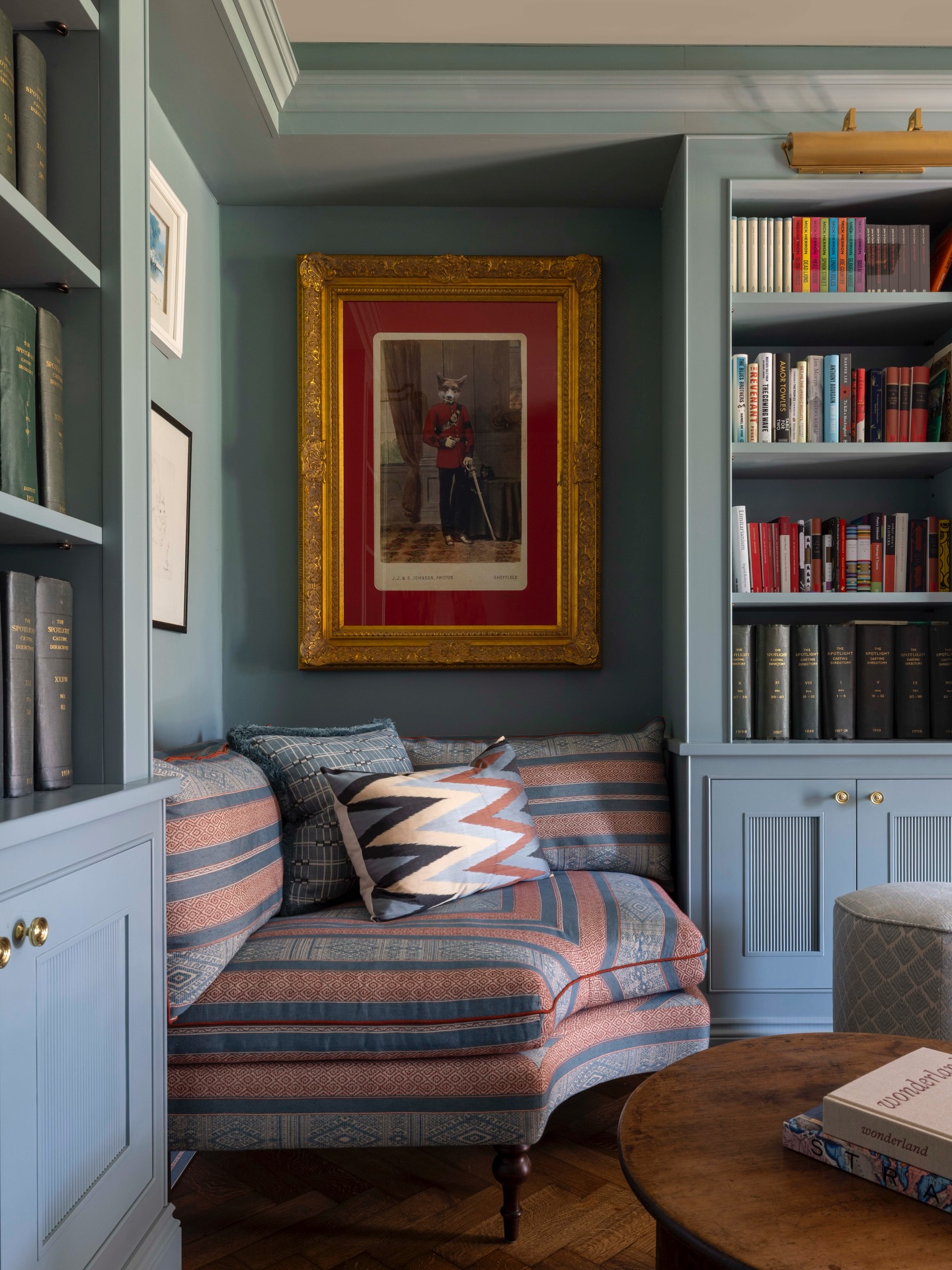 bedroom reading nook