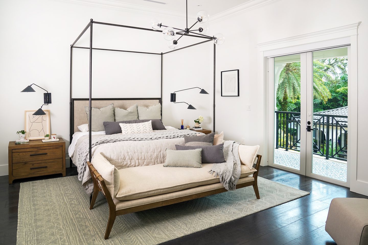 bedroom rug placement