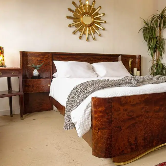 24 Gorgeous Art Deco Bedroom Ideas To Give Your Sleep Space Glam Makeover 14 art deco bedroom