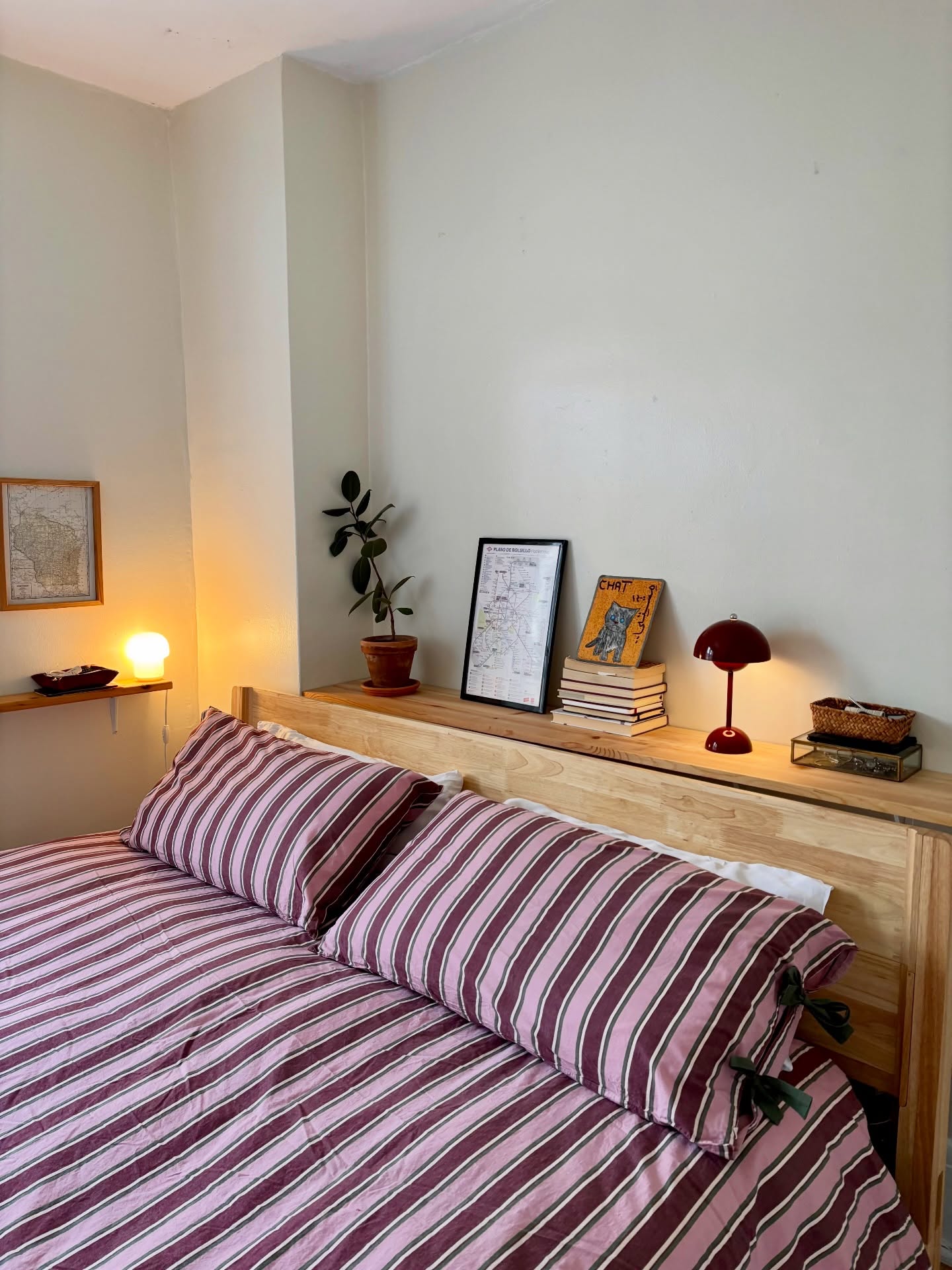 apartment bedroom decor