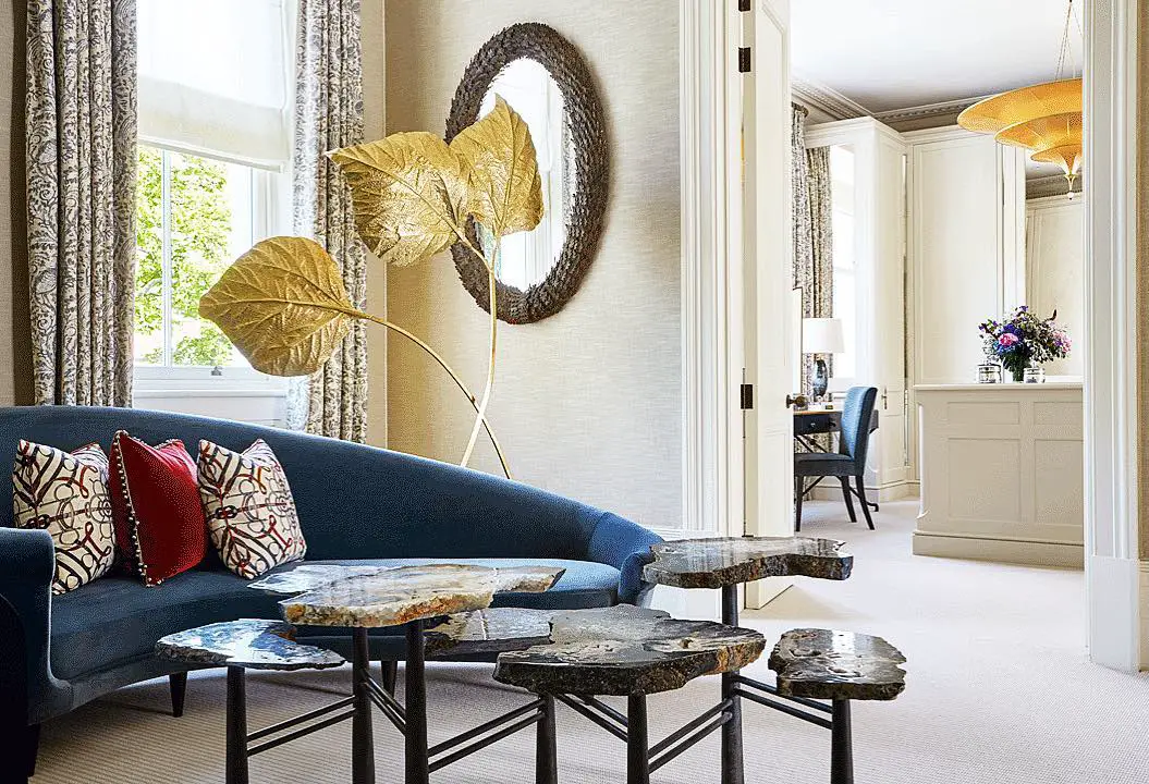 bedroom chaise lounge