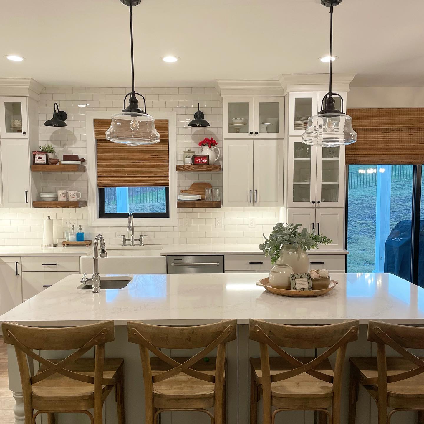 bedroom tray ceiling