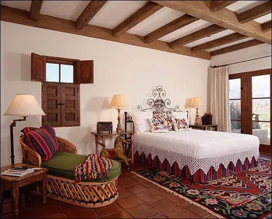 bedroom chaise lounge