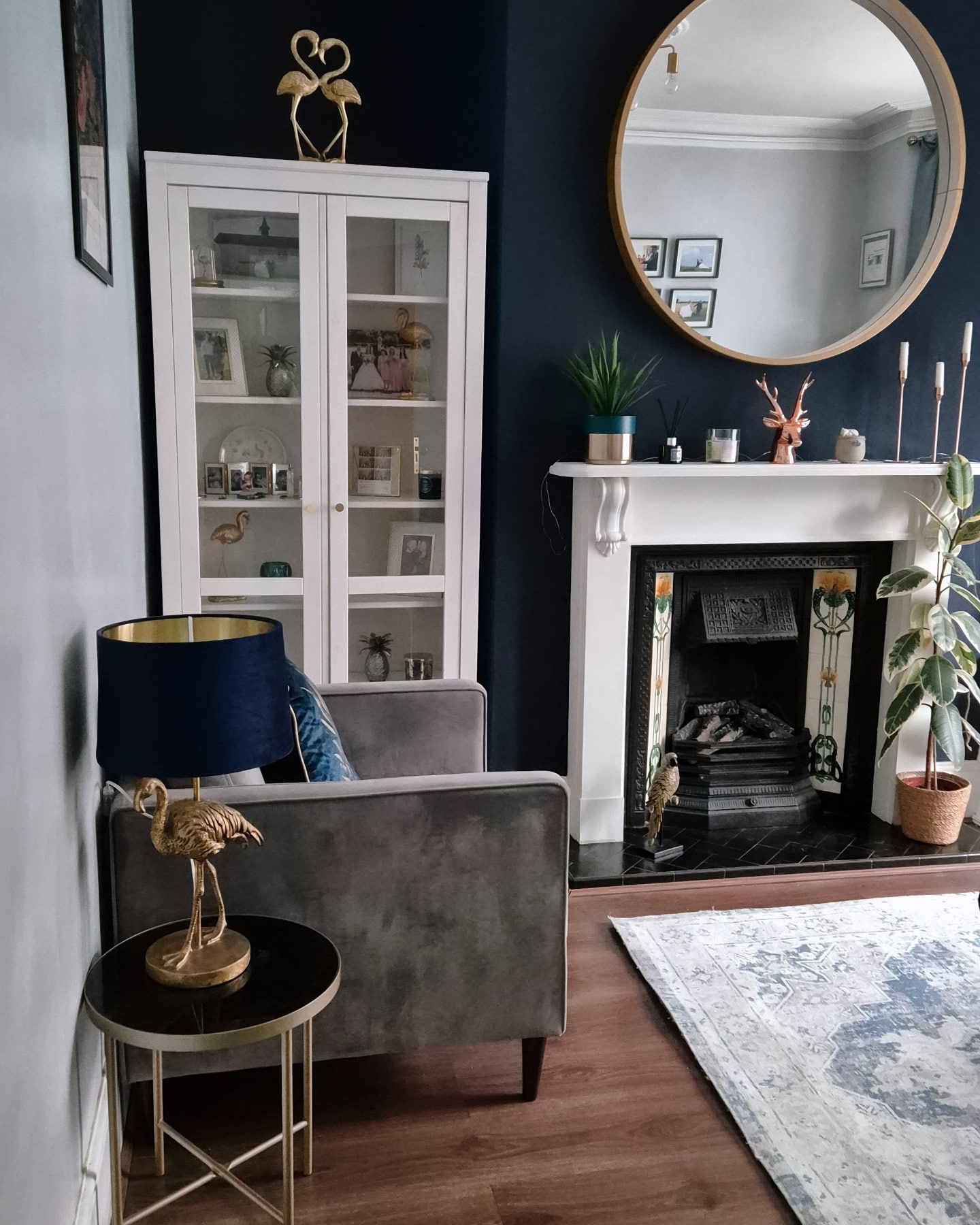 27 Navy Blue Living Room Ideas: Stunning Decor & Styling Tips With 27 Inspiring Images 5 navy blue living room