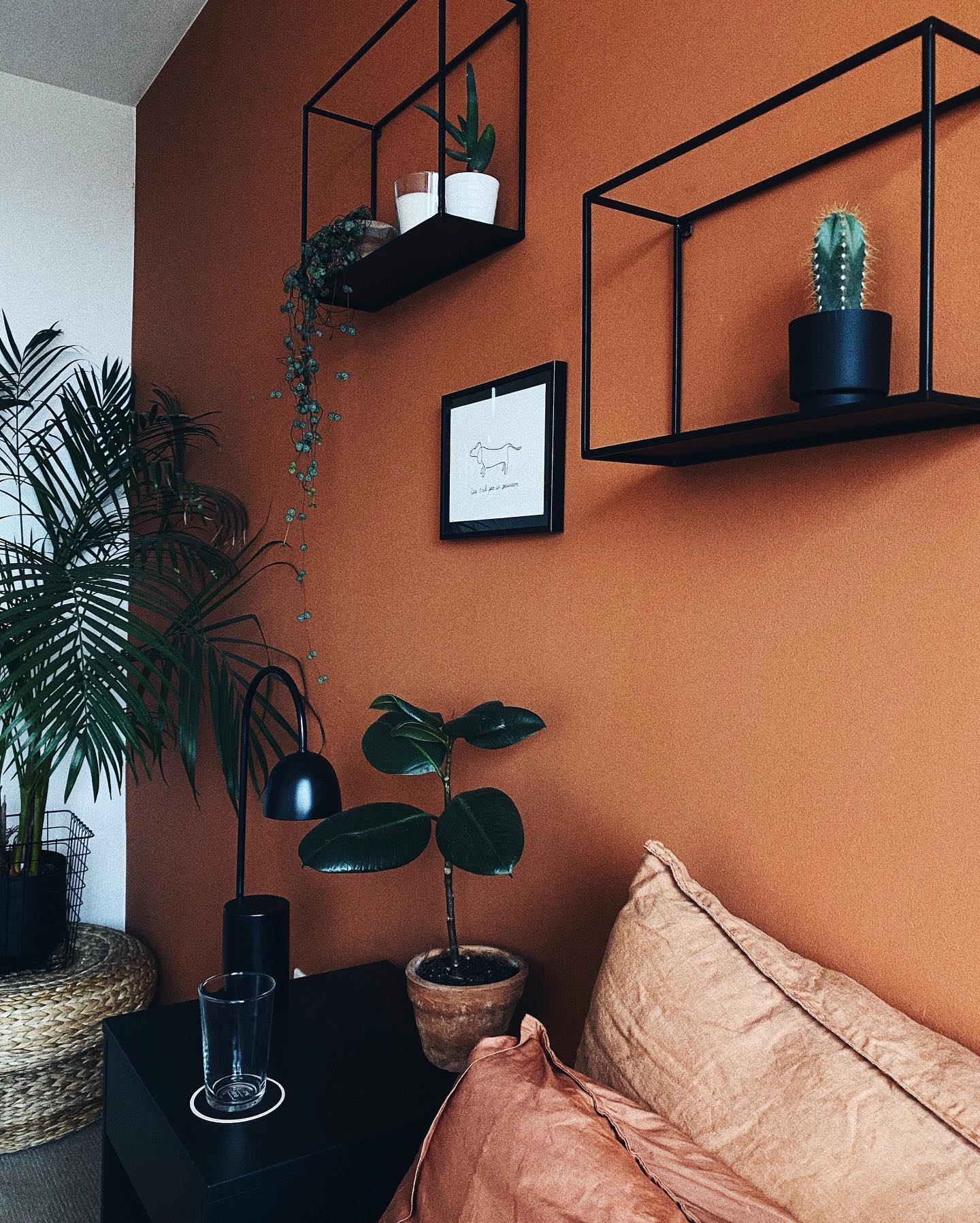 30 Terracotta Bedroom Ideas With 30 Stunning Images To Warm Up Your Space 20 terracotta bedroom