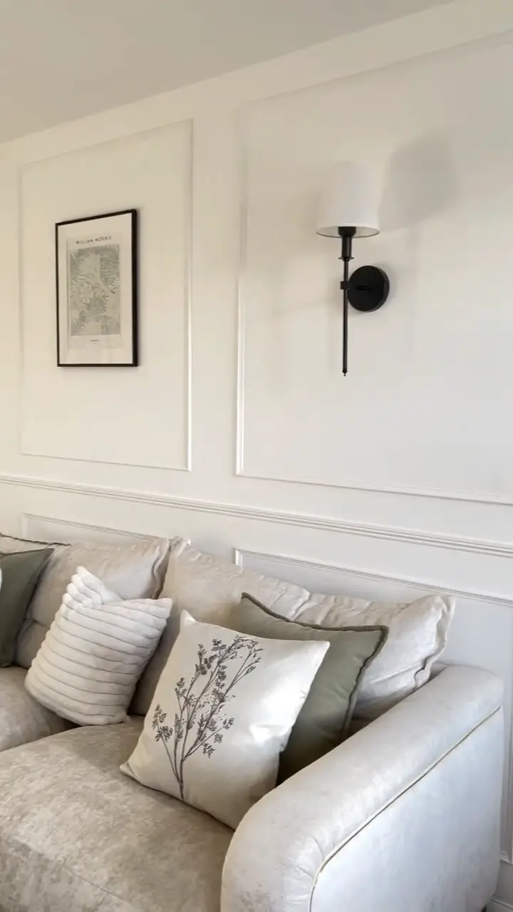 wainscoting living room