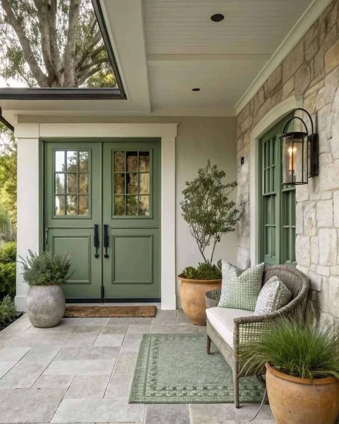 28 Farmhouse Living Room Ideas With Pictures For A Cozy, Charming Home 23 farmhouse living room