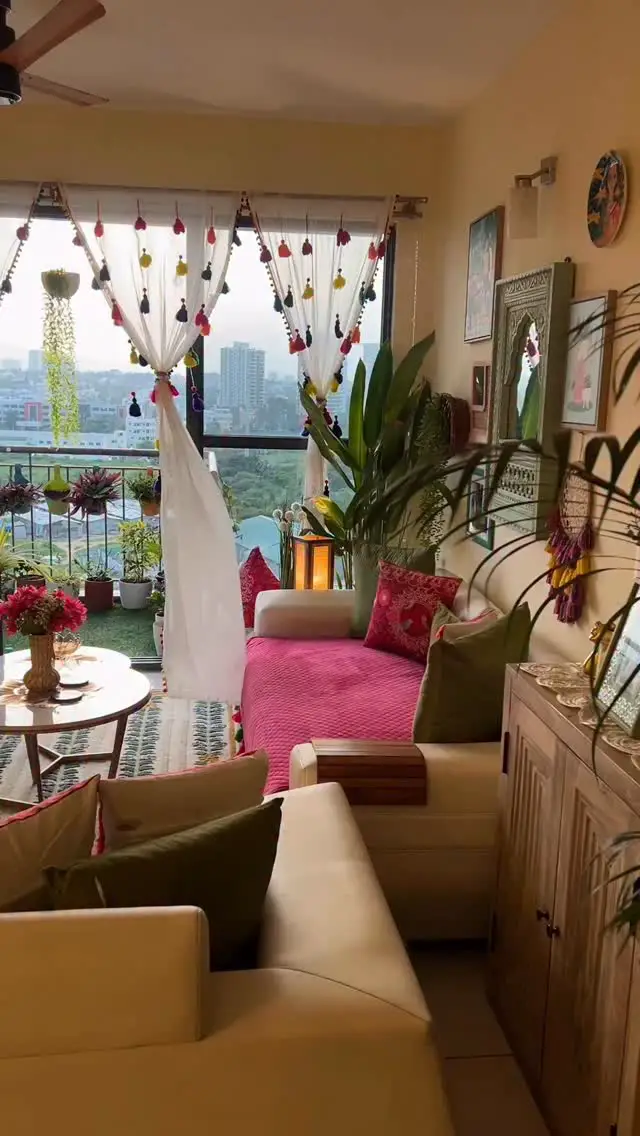 coastal living room decor