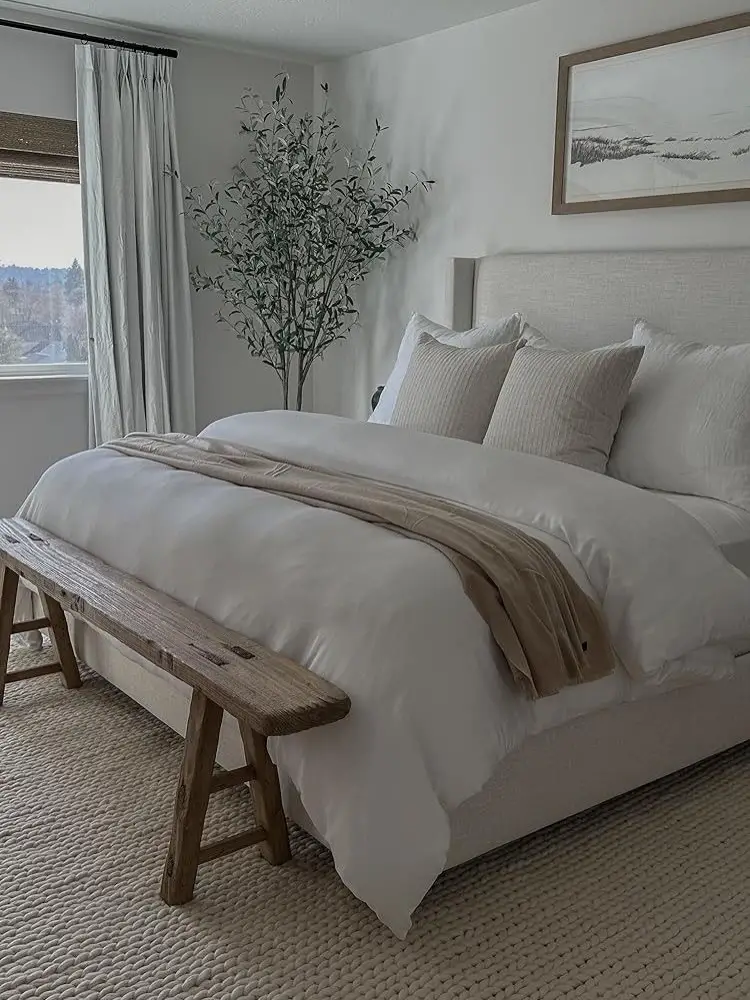 28 Cozy Farmhouse Bedroom Ideas To Copy Now (With Stunning Photos For Every Style) 22 farmhouse bedroom ideas