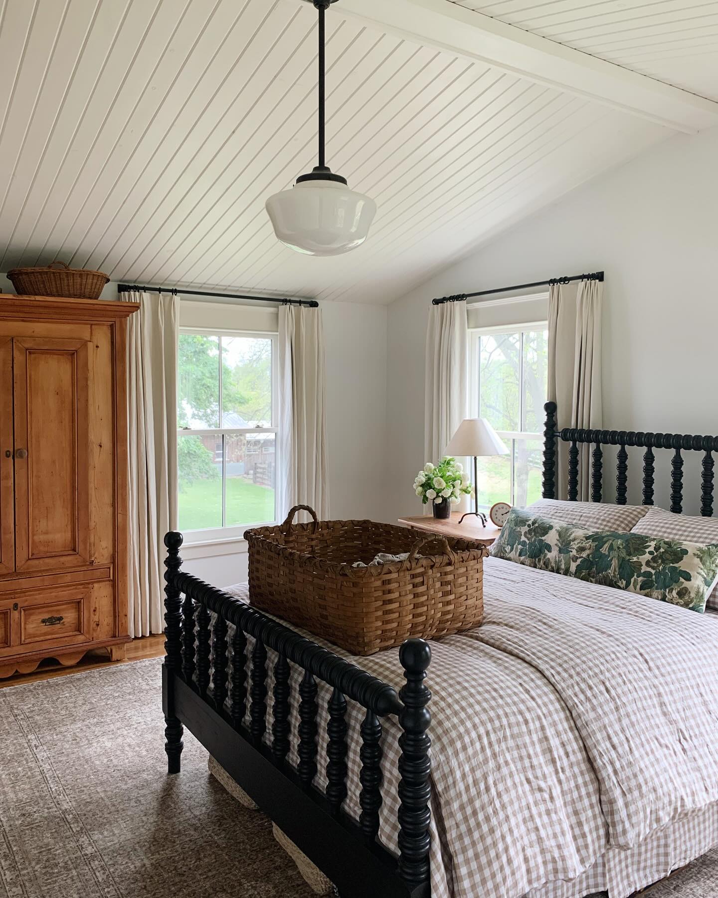 spring bedroom refresh