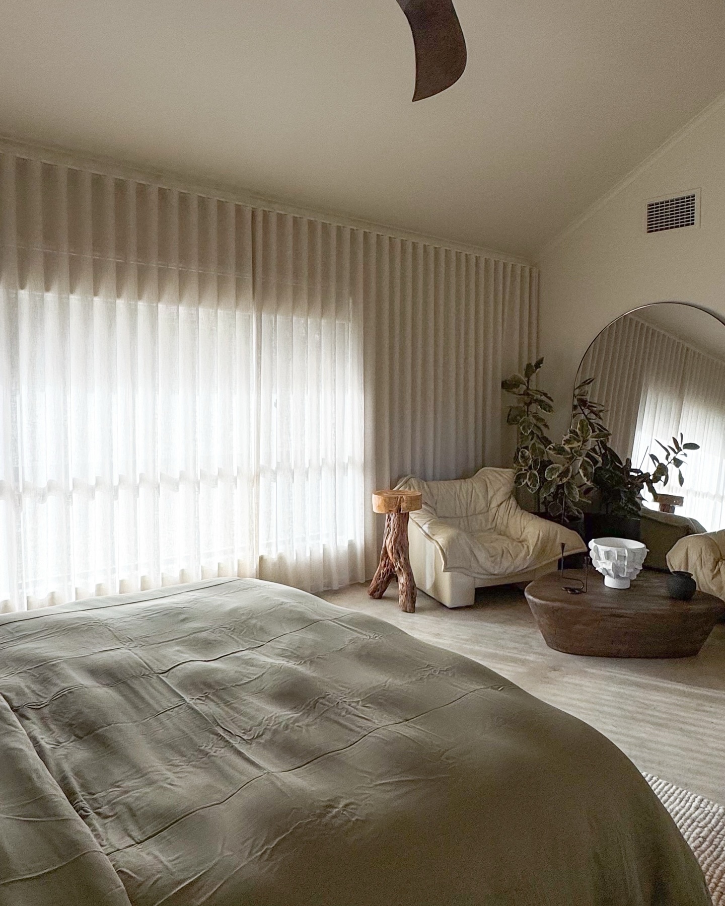 concrete wall bedroom