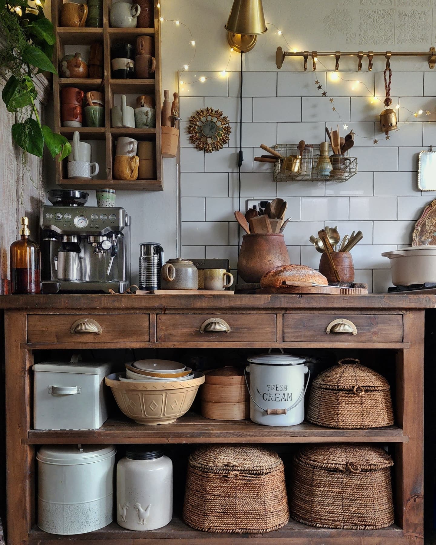 28 Cozy Rustic Living Room Ideas To Steal Now (With Stunning Photos) 14 rustic living room