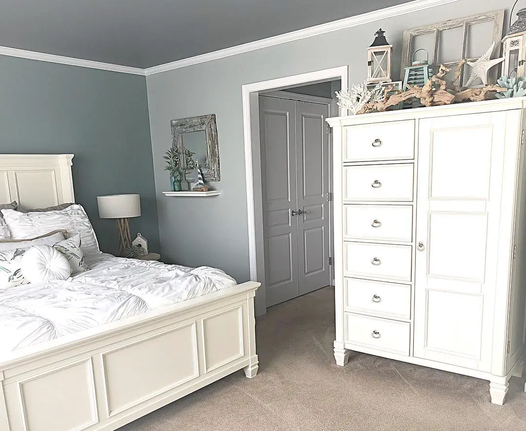 coastal bedroom decor