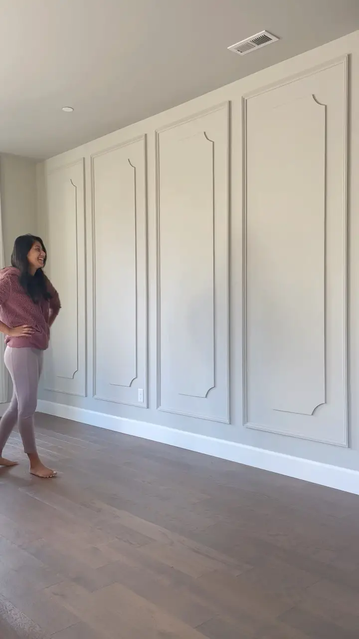 wainscoting living room