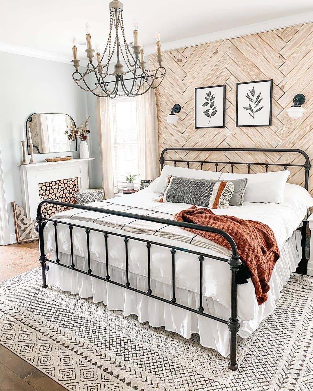 28 Cozy Farmhouse Bedroom Ideas To Copy Now (With Stunning Photos For Every Style) 14 farmhouse bedroom ideas