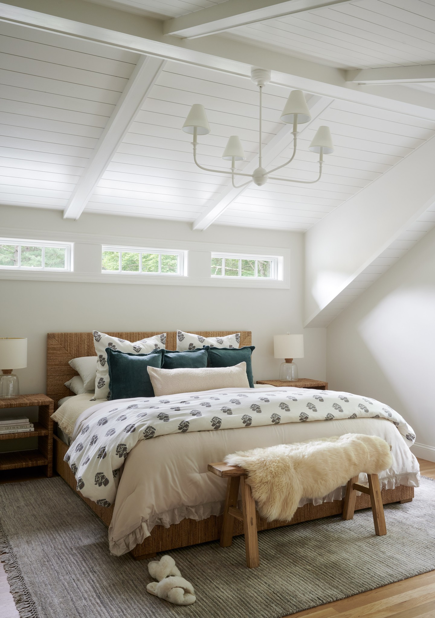 vaulted ceiling bedroom
