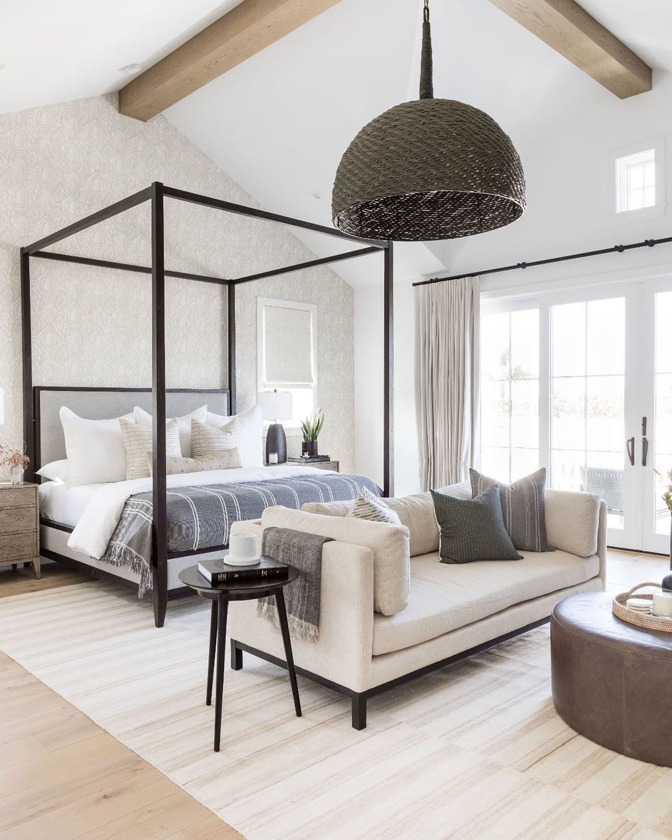 coastal bedroom decor