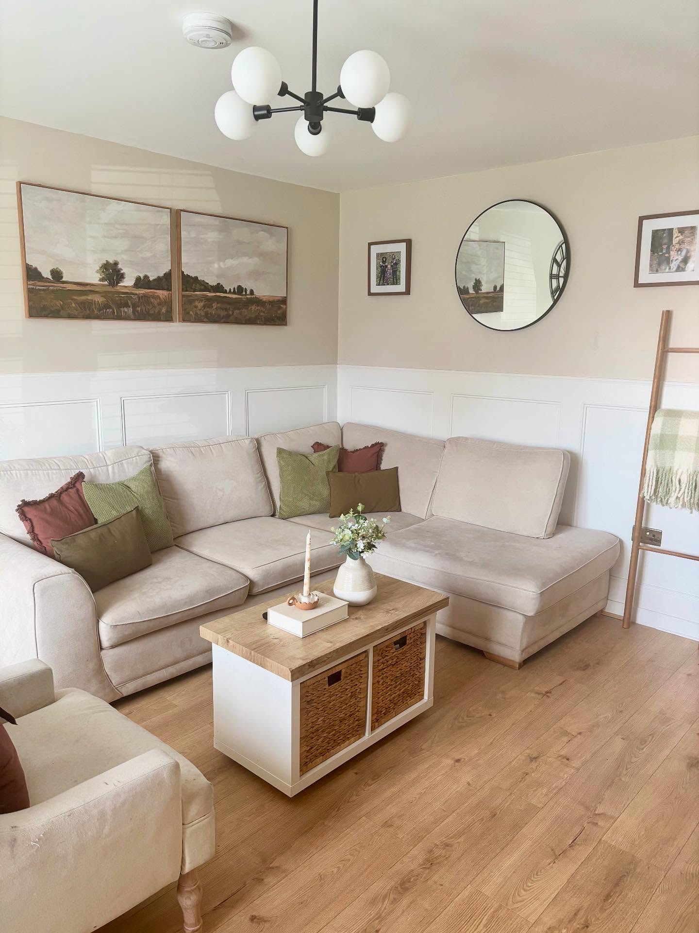neutral living room decor