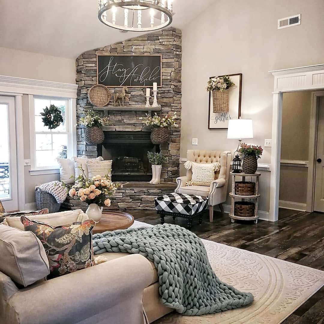 28 Farmhouse Living Room Ideas With Pictures For A Cozy, Charming Home 21 farmhouse living room
