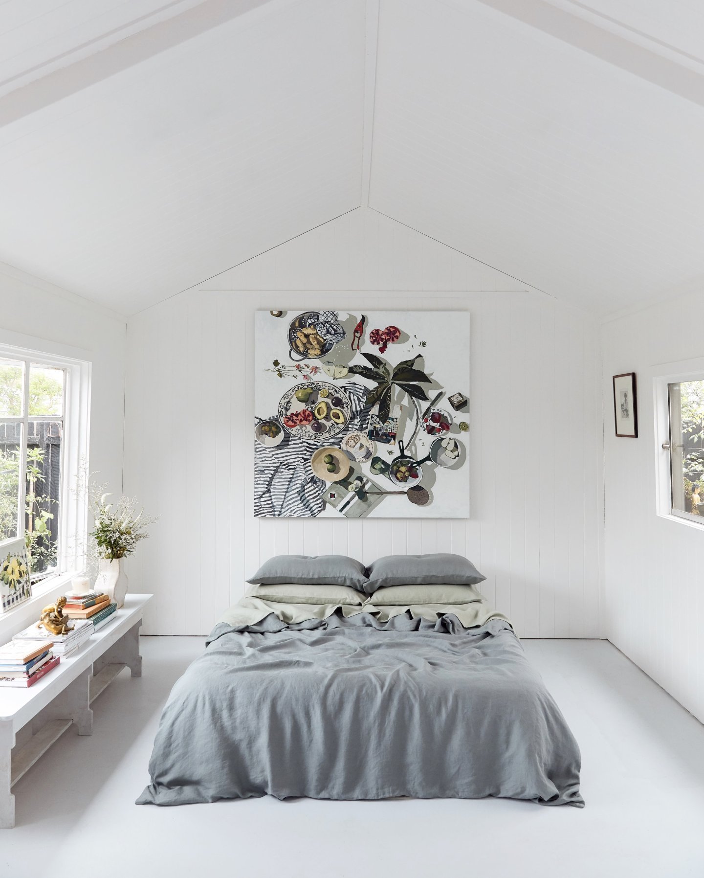 cathedral ceiling bedroom
