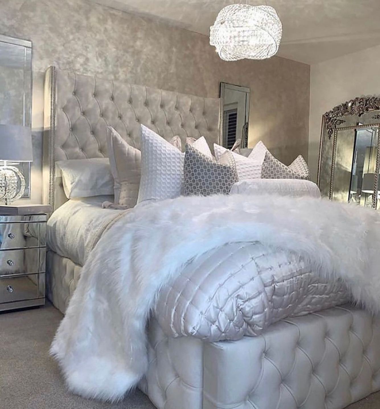 glam bedroom decor