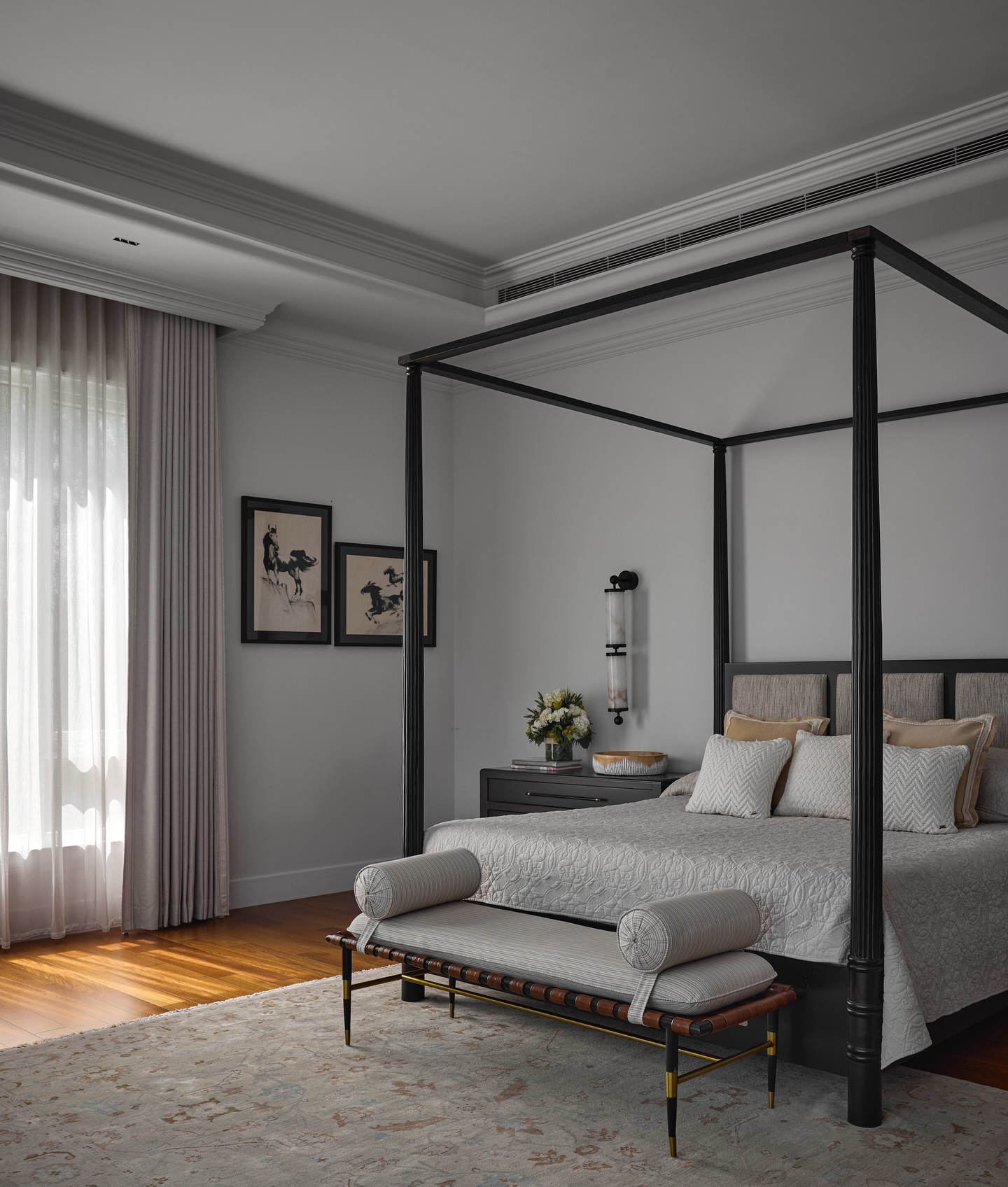 contemporary bedroom