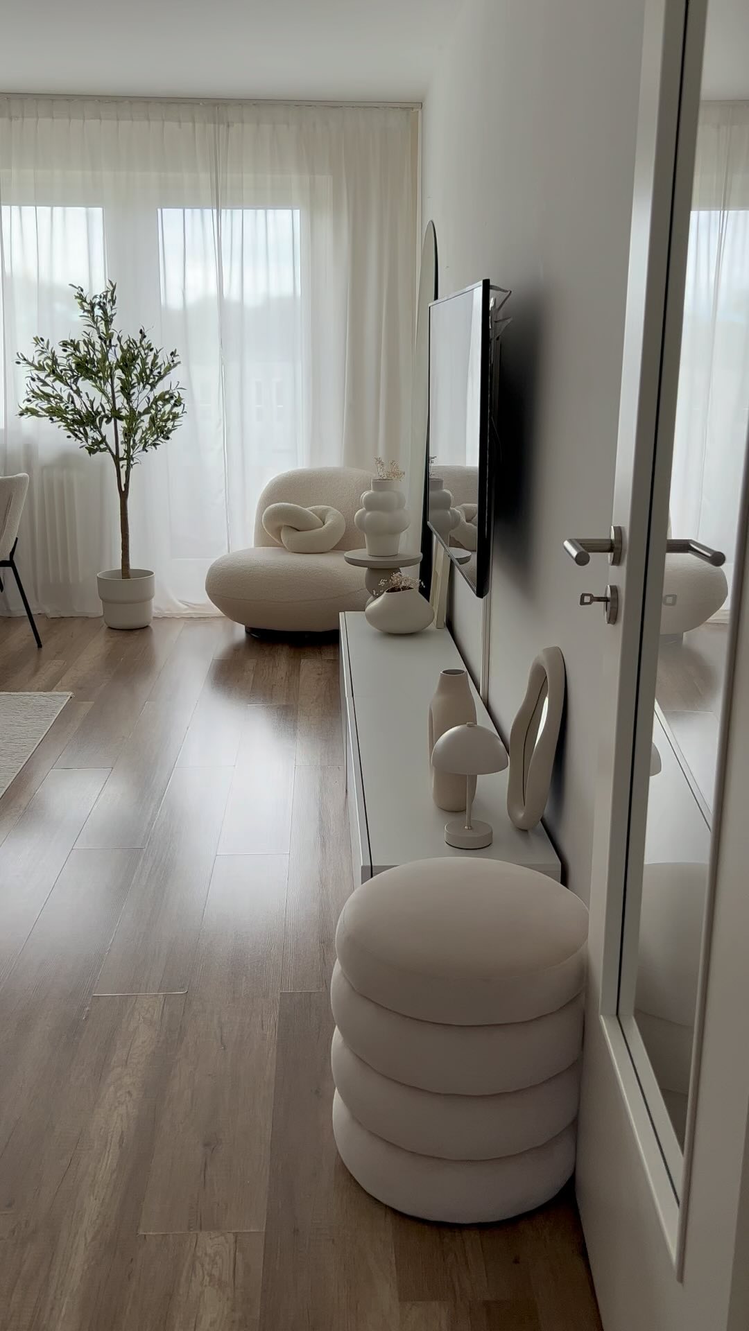 olive tree living room