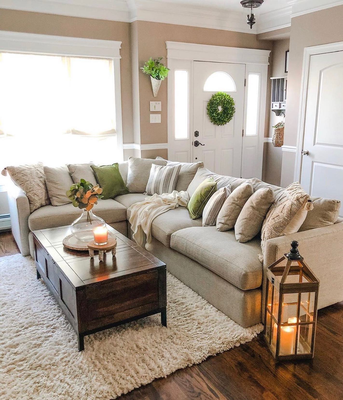 28 Farmhouse Living Room Ideas With Pictures For A Cozy, Charming Home 10 farmhouse living room