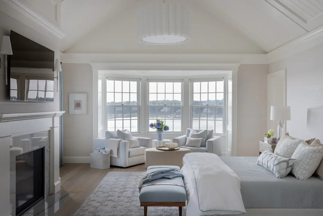 vaulted ceiling bedroom