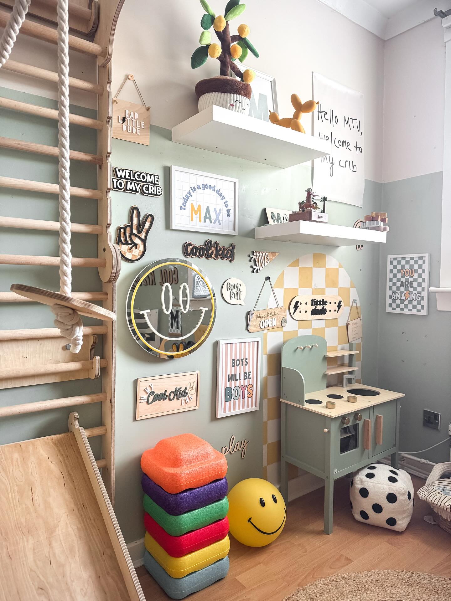 29 Adorable Toddler Bedroom Decor Ideas: Cute & Clever Styling Tips With 29 Inspiring Images 10 toddler bedroom decor