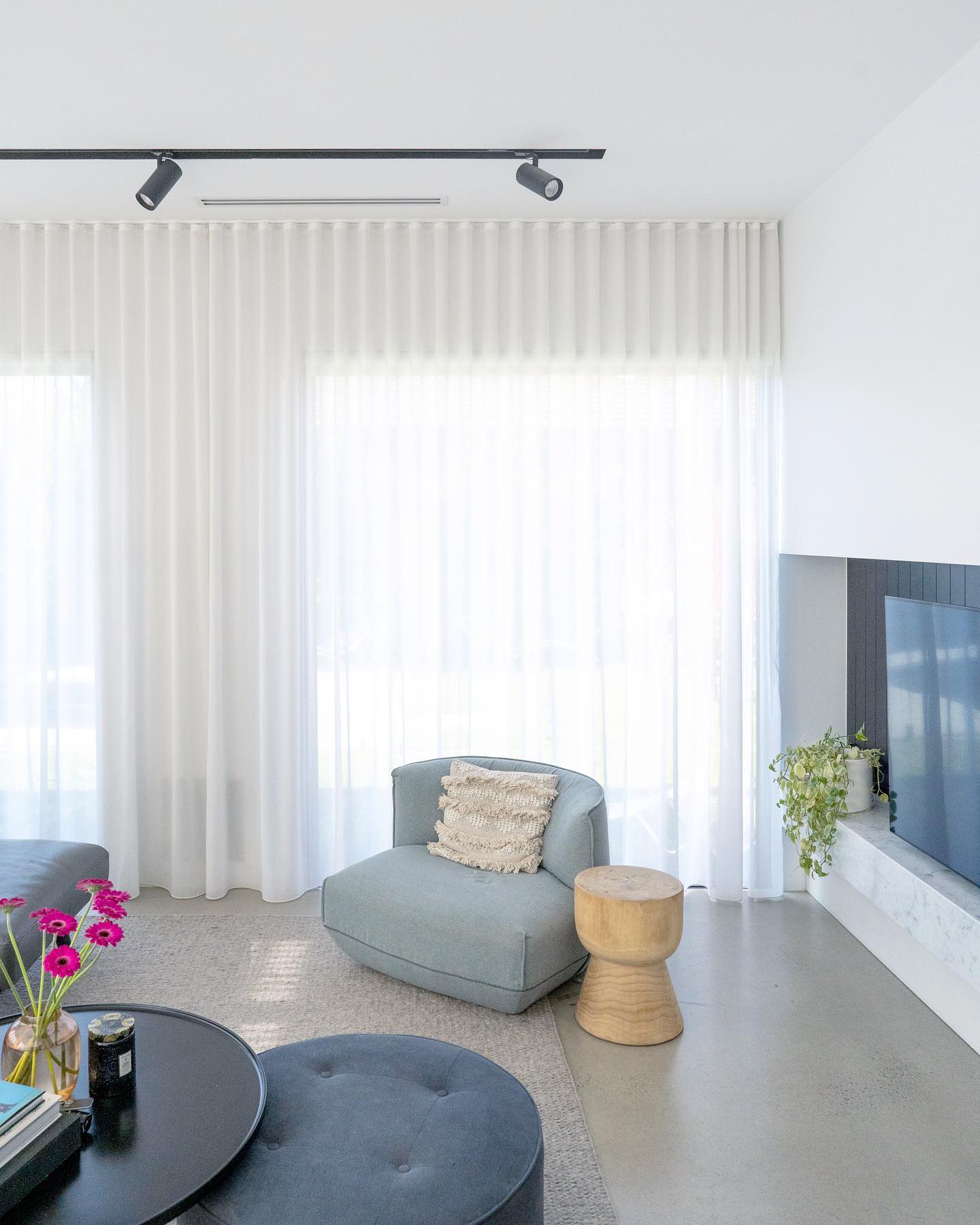 floor to ceiling curtains living room