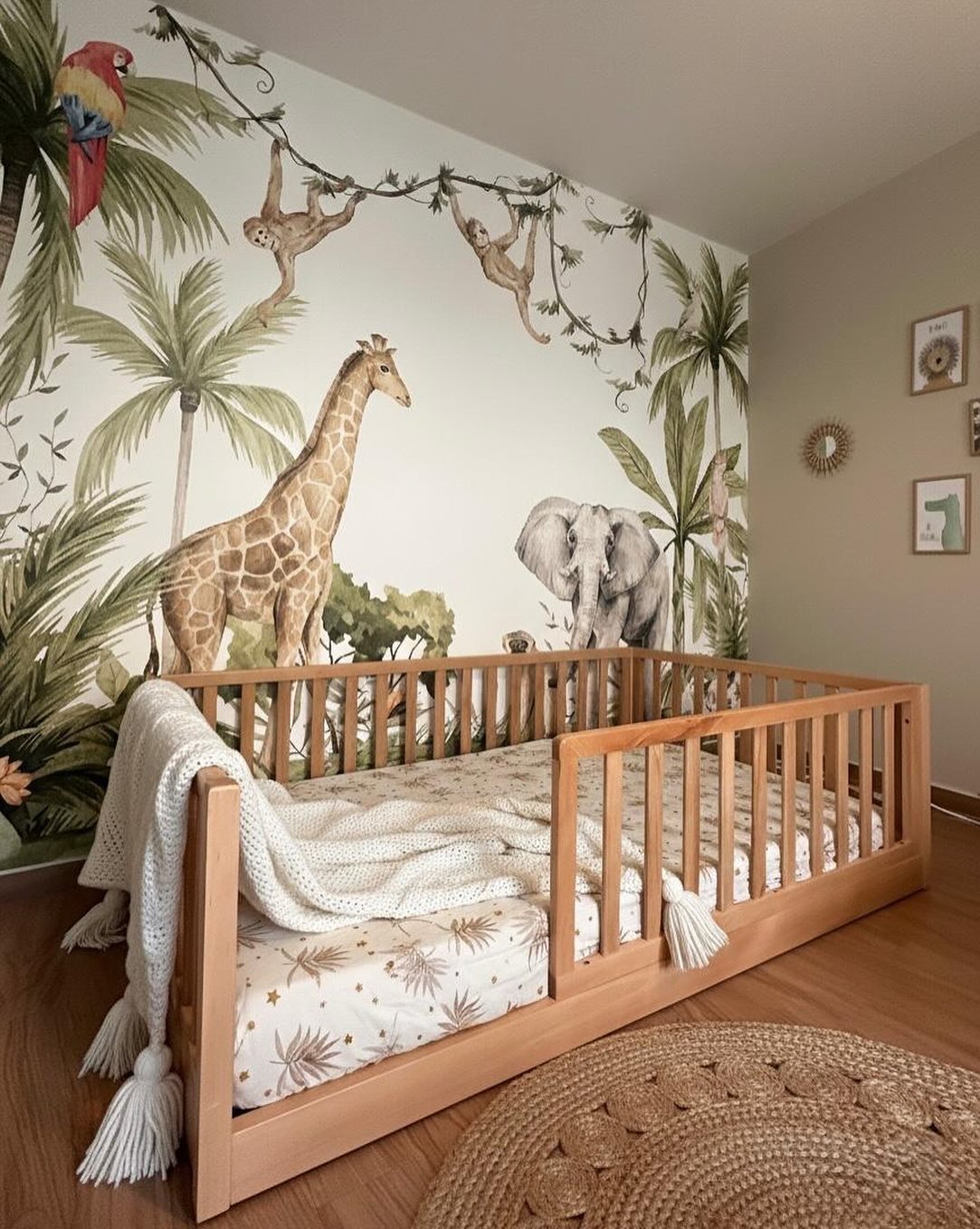 19 Bedroom With Crib Ideas: Cozy, Space-Saving Designs With 19 Gorgeous Images 13 bedroom with crib