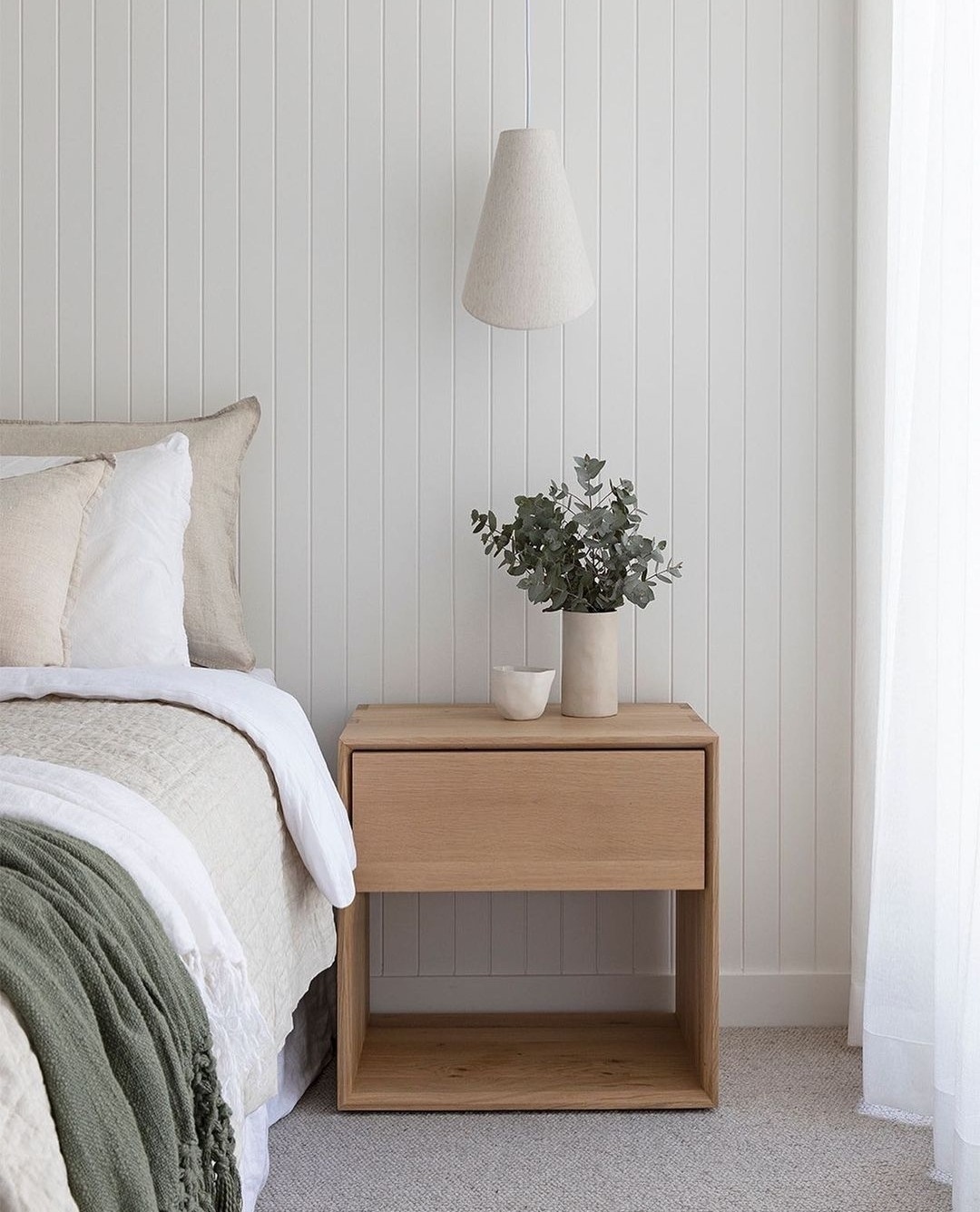 coastal bedroom decor