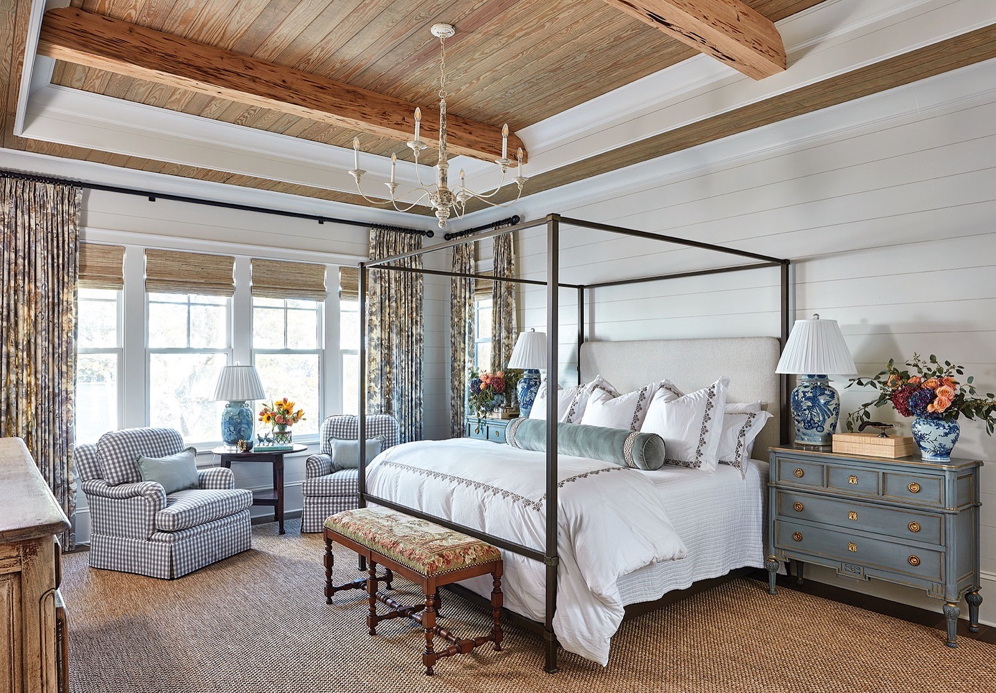 wrought iron bed bedroom