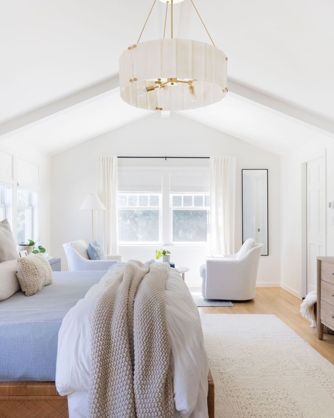 cathedral ceiling bedroom