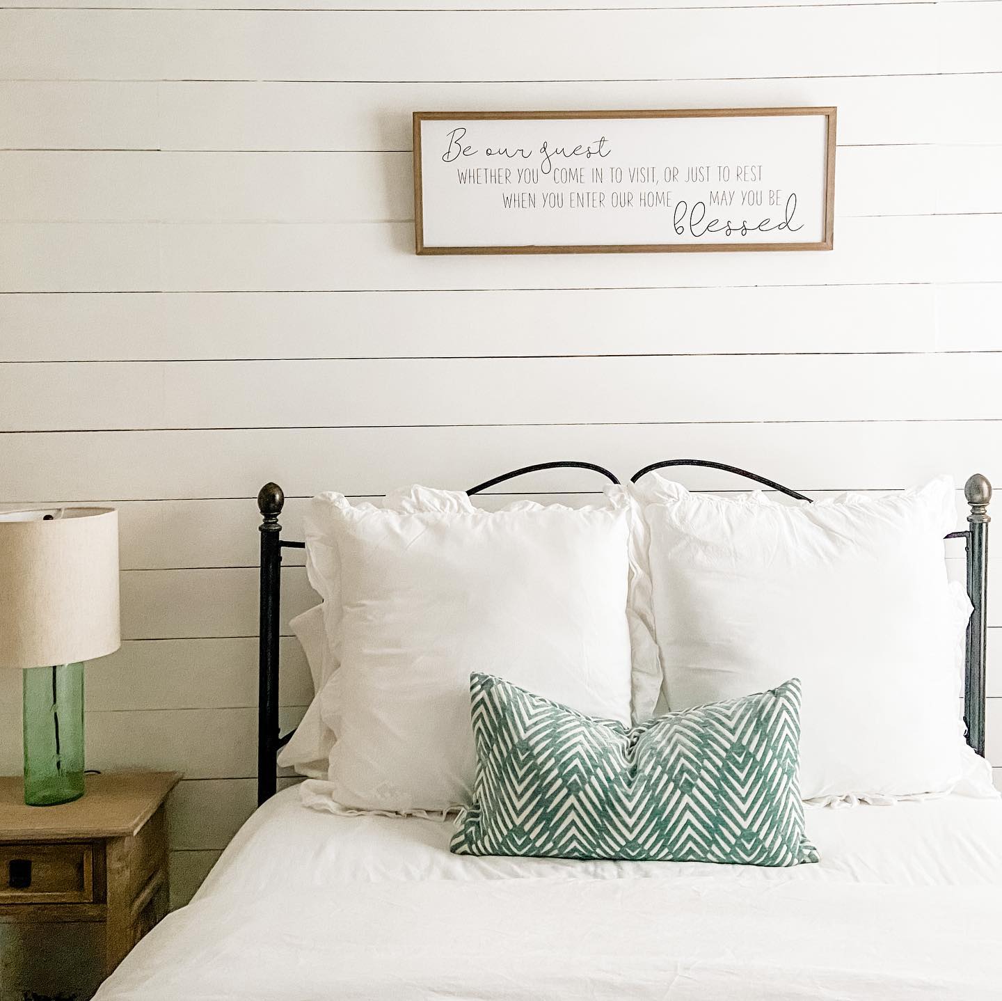 wrought iron bed bedroom